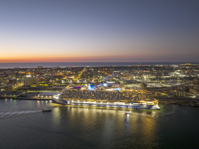 Norwegian Prima makes her inaugural debut in Galveston, Texas. 
