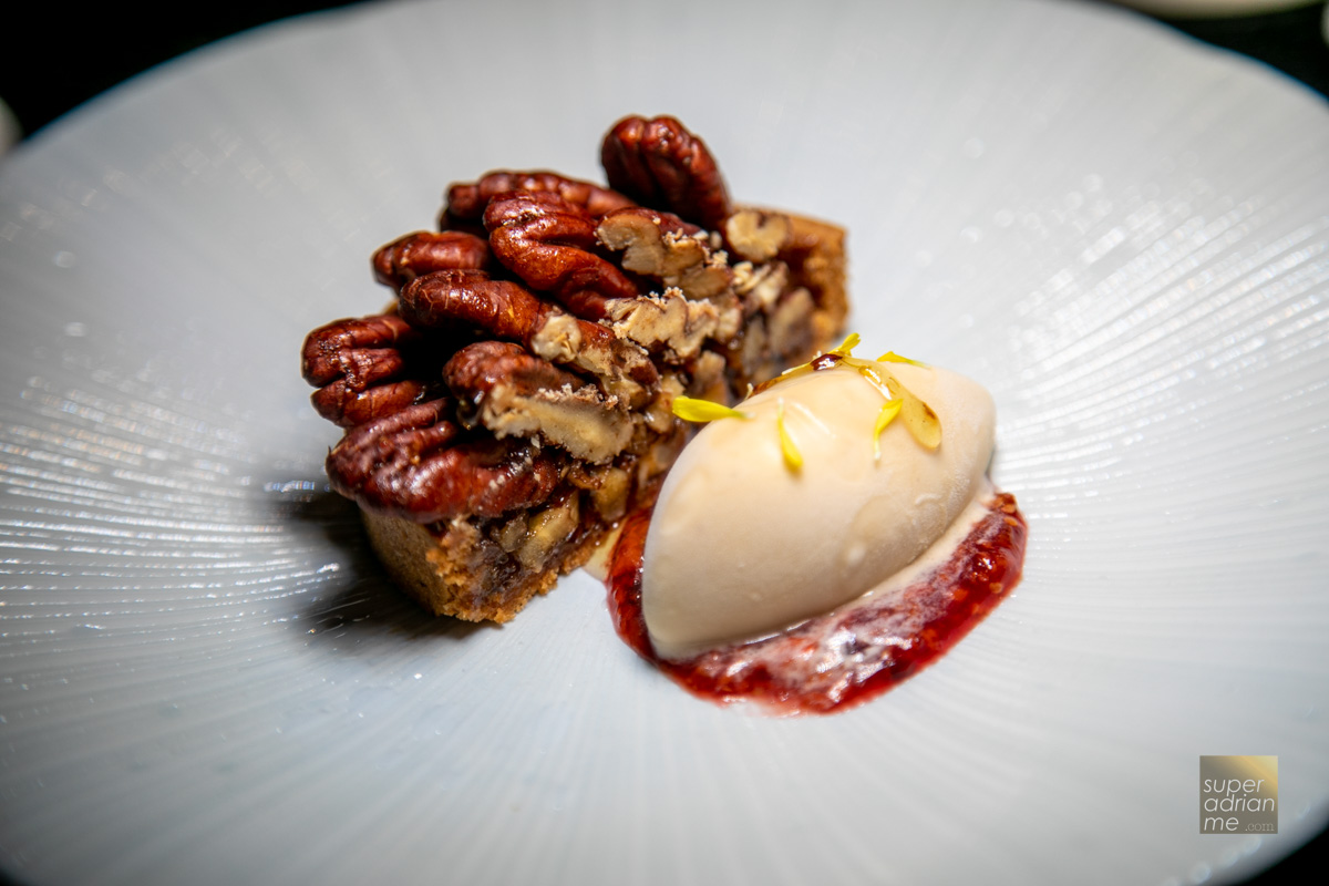 Modern Asian FourHands Dinner at QĪN Restaurant and Bar from 14 to 16