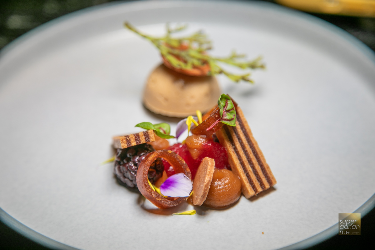 Modern Asian FourHands Dinner at QĪN Restaurant and Bar from 14 to 16