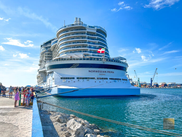Norewegian Cruise Line - Norwegian Prima in Progresso Mexico in October 2022