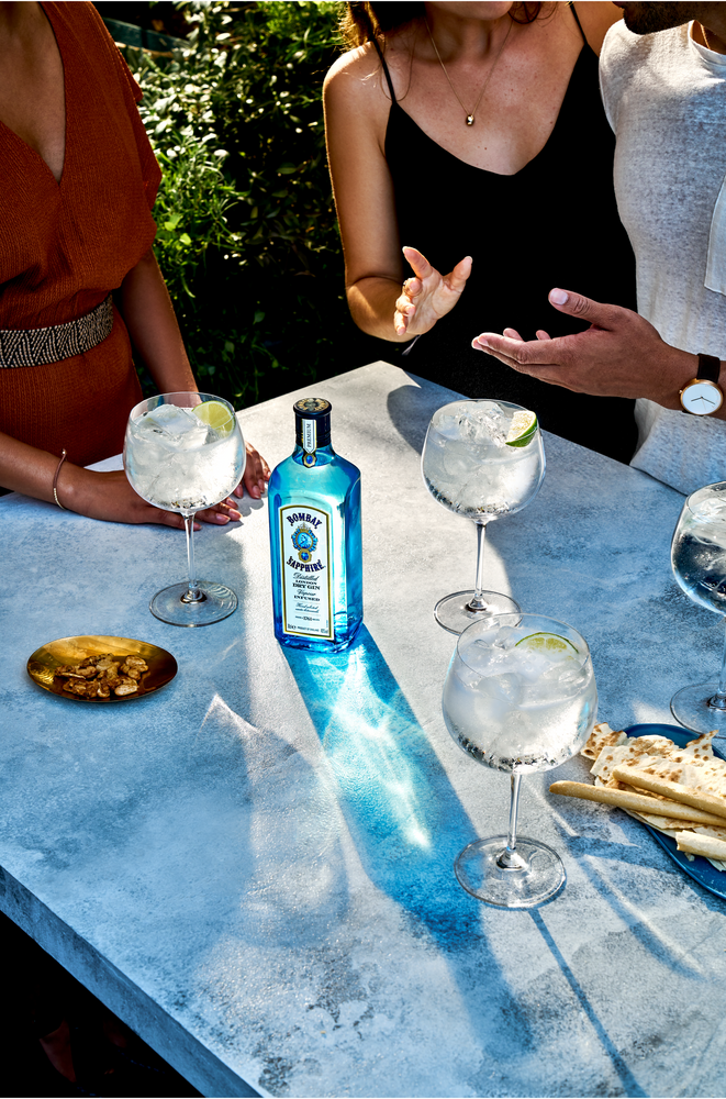 Bombay Sapphire photo