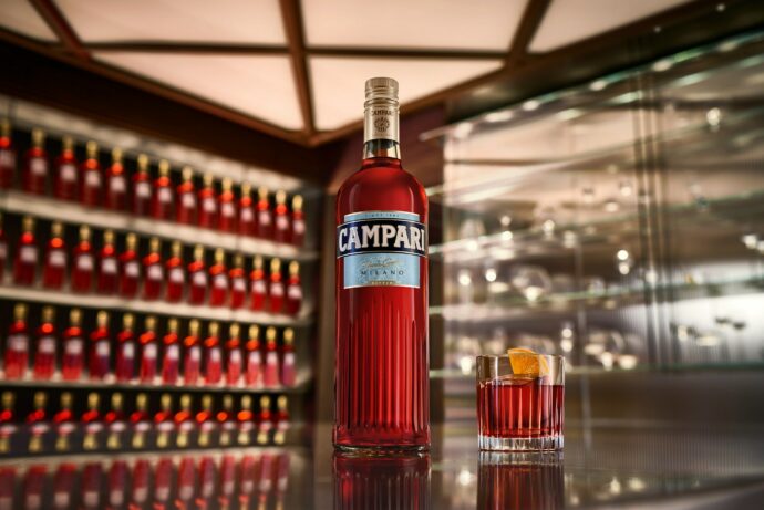 The new Campari bottle pays homage to its birthplace, Milano, and the iconic Negroni, the cocktail that took Milanese Aperitivo culture to the world. (PRNewsfoto/Campari)