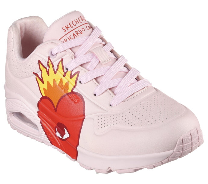 Uno - Flaming Heart (S5) (Skechers photo)