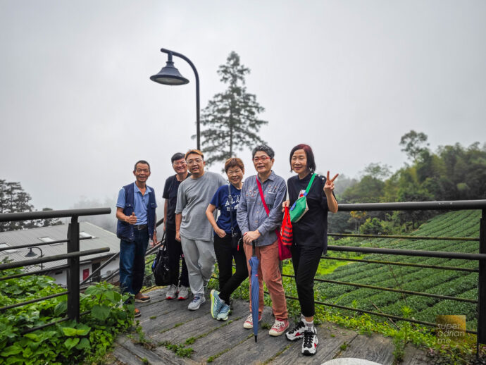 Group photo at 阿里山龍雲農場| Long Yun Farm Stay in Chiayi County, Taiwan