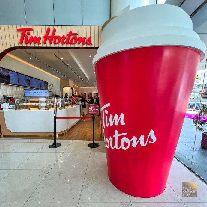 Tim Hortons Opens Its First Singapore Outlet In VivoCity Today