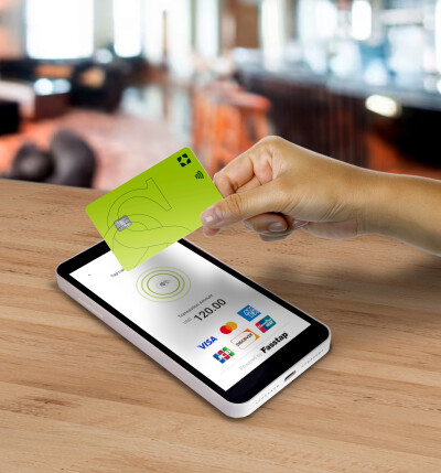 461309-Caption-Fasstap-in-action-1 | SUPERADRIANME.com