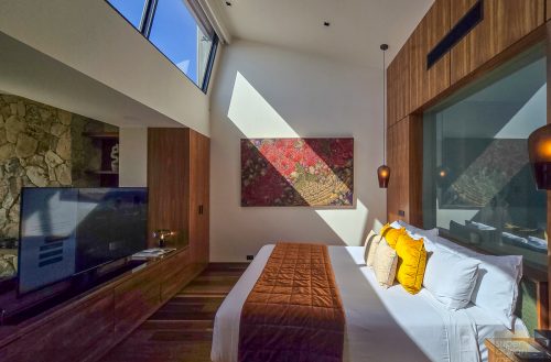 Sequoia Lodge Suite Bedroom