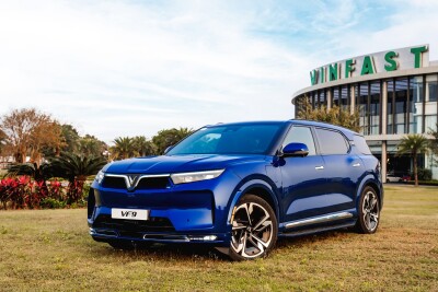 606307-Photo-jpg-400x0-2 | SUPERADRIANME.com