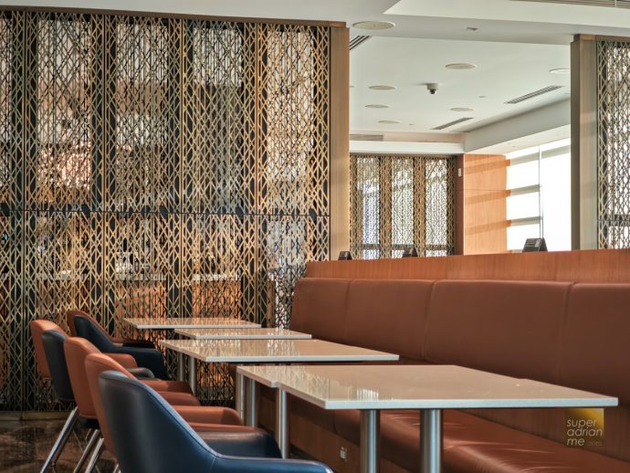 Air Canada - Maple Leaf Lounge at YVR 27 May 2025 -194010 | SUPERADRIANME.com Air Canada Maple Leaf Lounge at Vancouver International Airport