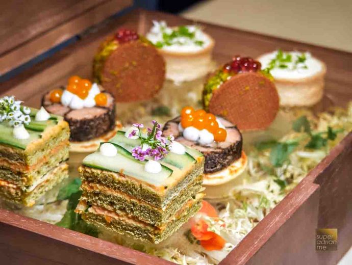 St Regis Singapore - Summer afternoon tea at The Tea Room June 2025 -153520 | SUPERADRIANME.com St Regis Singapore - Summer afternoon tea at The Tea Room June 2025 - Savouries