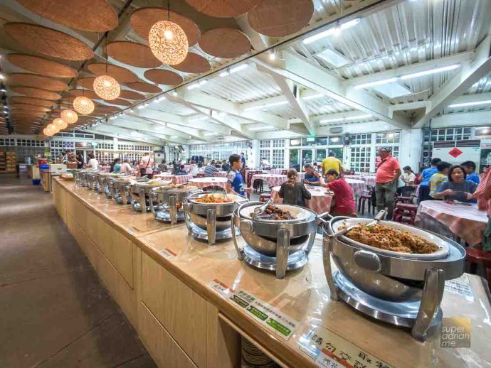 Buffet spread at Toucheng Leisure Farm in Yilan Taiwan