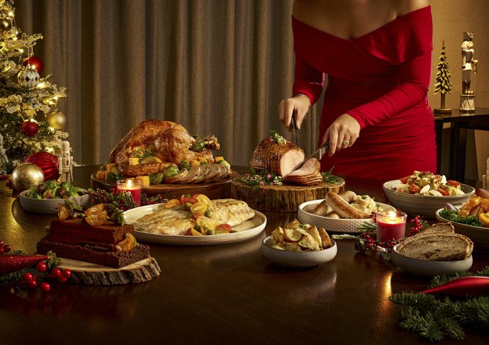 Fairmont Singapore Presents the 2025 Edition of ‘Christmas at Home’ | SUPERADRIANME.com Fairmont Singapore Presents the 2025 Edition of ‘Christmas at Home’