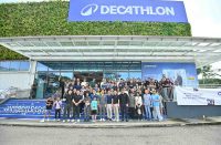 Families supported under NE CDC's STARS scheme with volunteers from the BYD community at Decathlon Singapore Lab (Kallang) as part of Charity in Motion: BYD Gives Back @ North East. (Source: North East CDC)