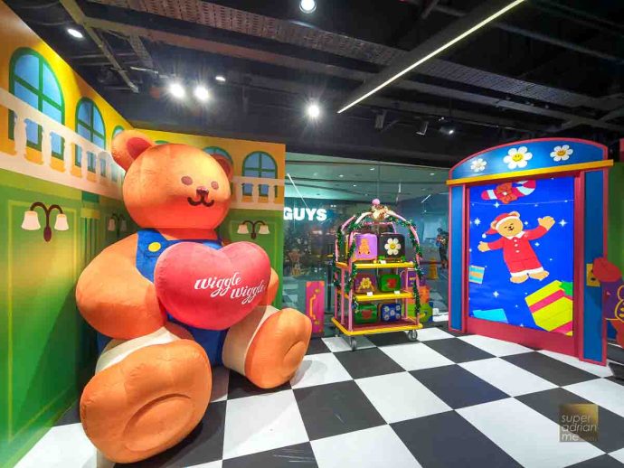 Hotel Wiggle at Plaza Singapura December 2025