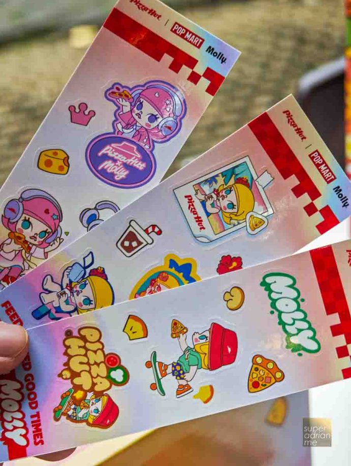 Pizza Hut x Molly December 2025 -102940 | SUPERADRIANME.com Pizza Hut x Molly Stickers