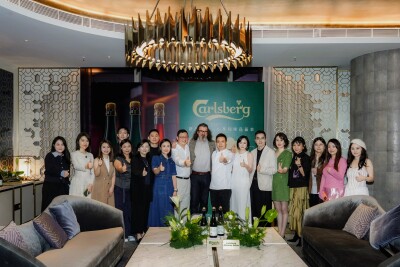 713162-Carlsberg-Asia-and-Meitua-1 | SUPERADRIANME.com