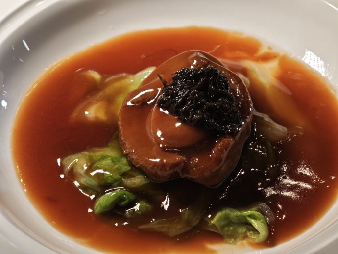 Shisen Hanten Braised 4-head South African Abalone, Black Moss, Seasonal Vegetables in Oyster Sauce