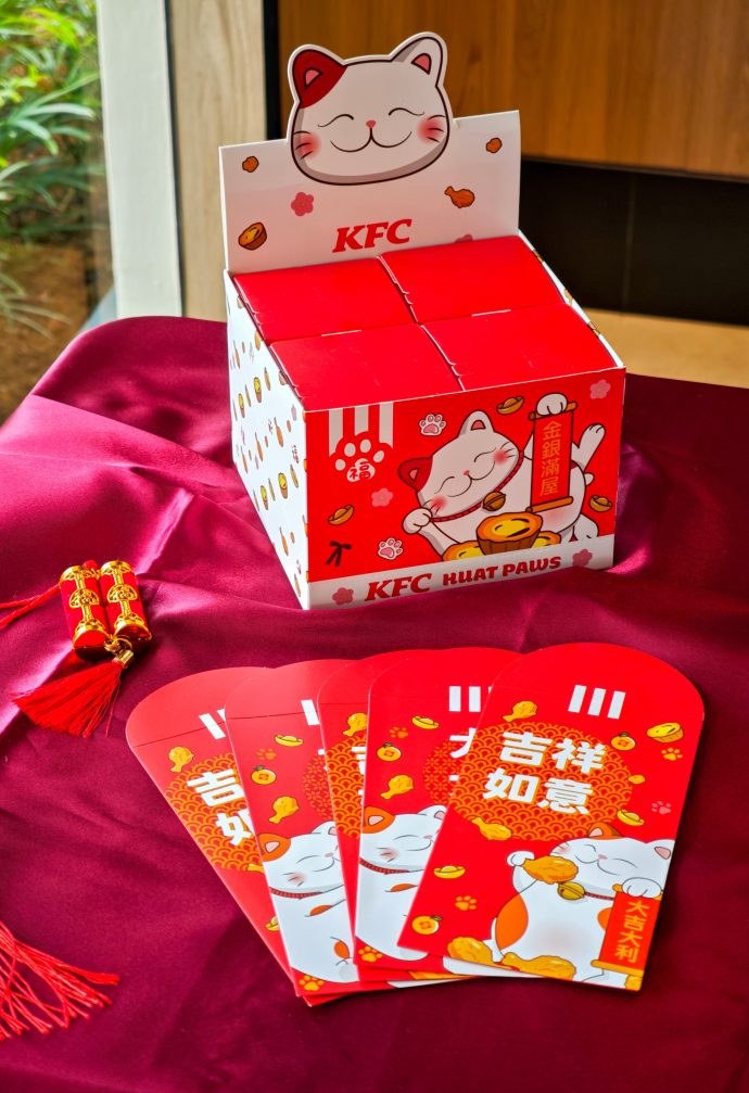 KFC Huat Paws Red Packets | SUPERADRIANME.com KFC Huat Paws Red Packets