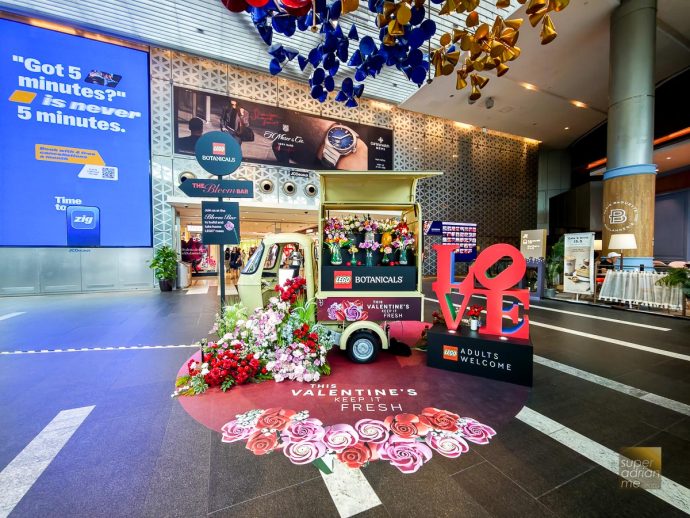 LEGO x Valentines Day at Raffles City February 2026 -134316 | SUPERADRIANME.com Vintage Flower Truck at City Hall