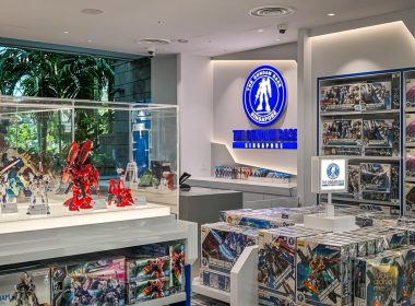 THE GUNDAM BASE SINGAPORE Launches at Jewel Changi Airport