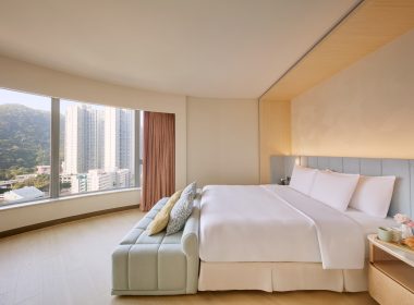 The Royal Garden Kowloon East Sunrise Vista Corner Room
