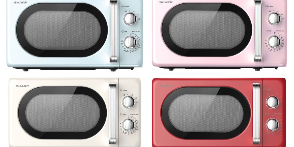SHARP's retro-styled Solo Microwave Oven (R-20SR) | SUPERADRIANME.com SHARP's retro-styled Solo Microwave Oven (R-20SR)