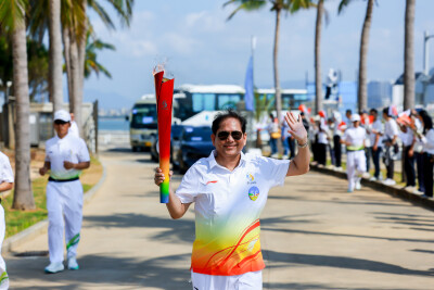 749113-Male-Torch-Relay-for-6th-1-1 | SUPERADRIANME.com