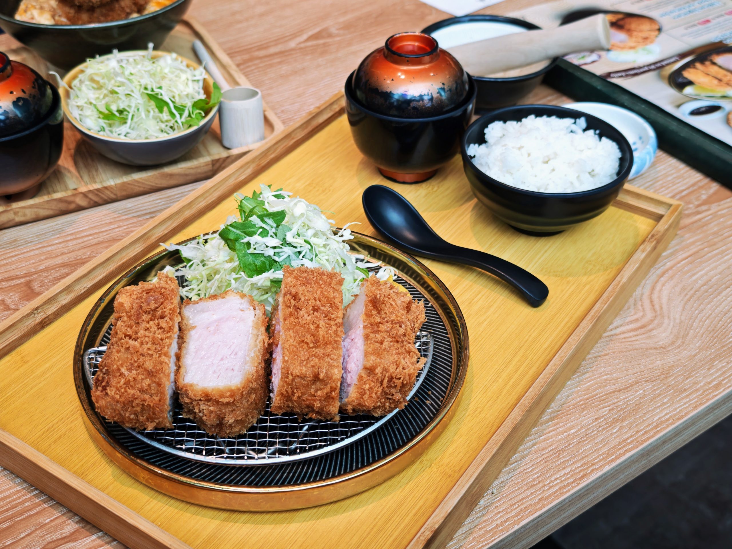 Tonkatsu ENbiton Brings Japan’s Viral Thick-Cut Katsu to Singapore