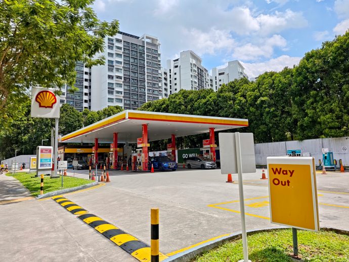 Shell Station at Punggol | SUPERADRIANME.com Shell Station at Punggol