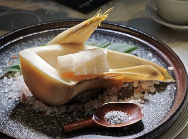 Si Chuan Dou Hua Fresh Bamboo Shoot with Oriental Beauty Tea Salt