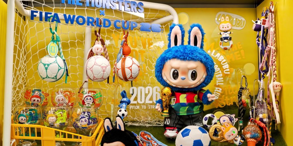 POP MART THE MONSTERS FIFA SERIES | SUPERADRIANME.com POP MART THE MONSTERS FIFA SERIES