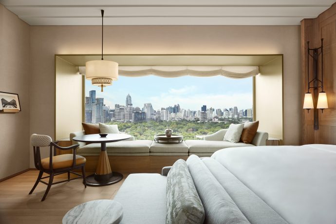 Dusit Thani Bangkok Guest Room Deluxe View