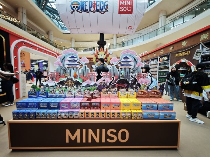 Miniso x ONE PIECE at Suntec City Atrium at Tower 1 & 2 | SUPERADRIANME.com Miniso x ONE PIECE at Suntec City Atrium at Tower 1 & 2 in July 2026