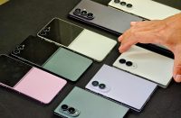 Samsung Galaxy Z8 Series handsets and colour range