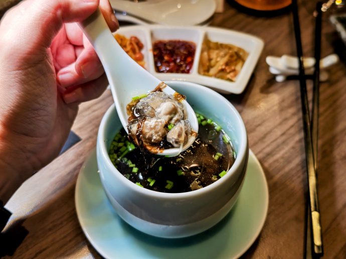 Spoonful of oysters and seaweed broth from Si Chuan Dou Hua's Fujian anniversary menu | SUPERADRIANME.com Spoonful of oysters and seaweed broth from Si Chuan Dou Hua's Fujian anniversary menu