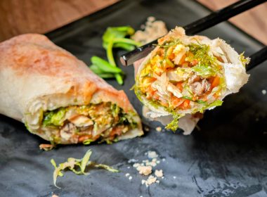 Traditional Hokkien popiah is filled with fresh bamboo shoots rather than the braised turnip commonly used in Singapore. SUPERADRIANME photo