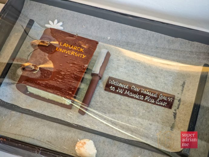 SUPERADRIANME - JW Marriott Phu Quoc Emerald Bay - July 2026 -174246 | SUPERADRIANME.com Lamarck University-inspired chocolate welcome amenity at JW Marriott Phu Quoc Emerald Bay